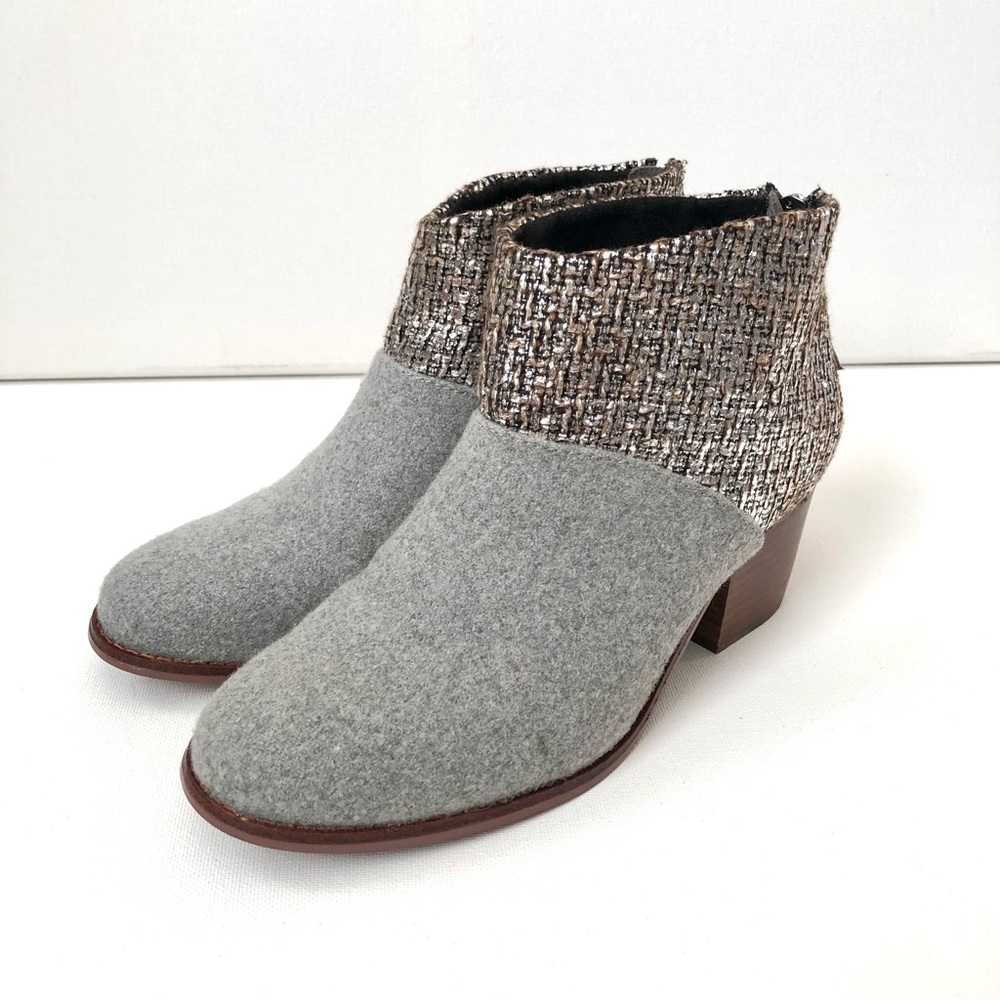 Toms Leila Grey Felt Shine Metallic Boucle Block Heel Ankle Booties Size 6
